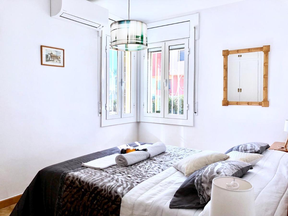 Apartament Amb Jardi A La Platja D'Empuriabrava Εξωτερικό φωτογραφία